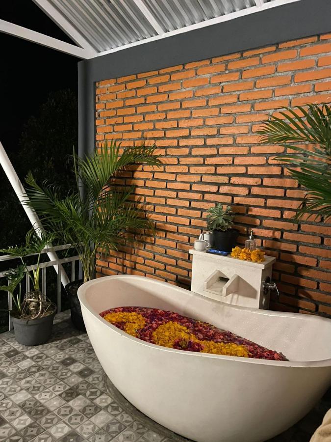 Moondock Luxury Camp Ξενοδοχείο Munduk Εξωτερικό φωτογραφία