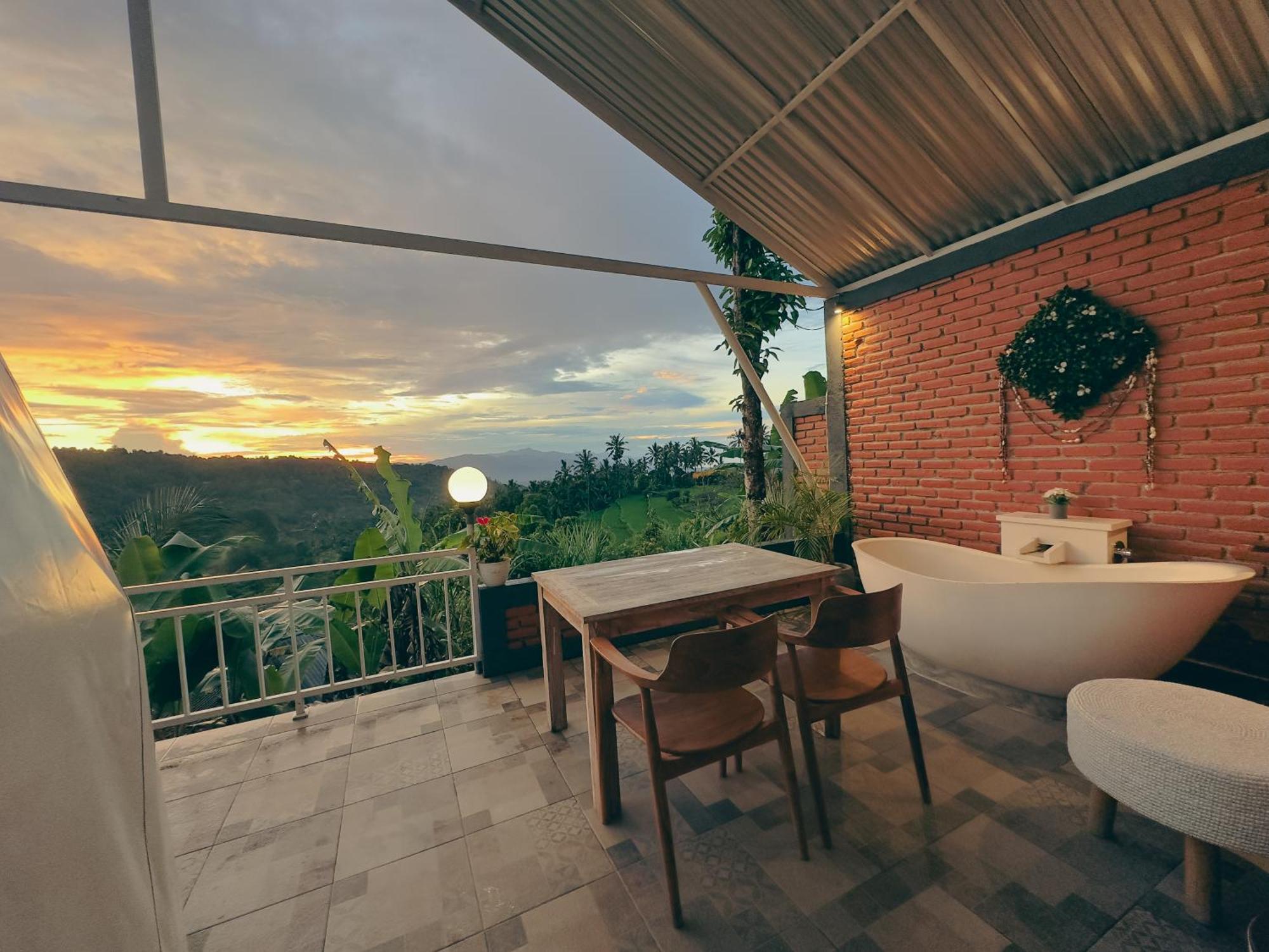 Moondock Luxury Camp Ξενοδοχείο Munduk Εξωτερικό φωτογραφία